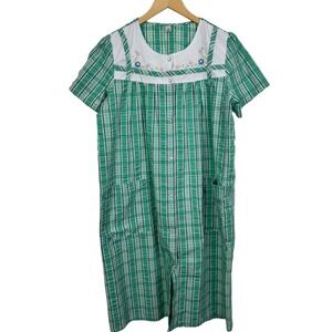 PINKK Women's Green Plaid Embroidered Nightgown Dress Medium Short‎ Sleeve